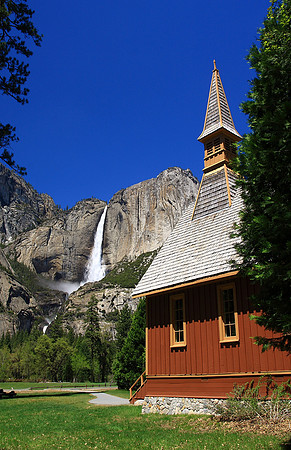 Yosemite Valley Chapel